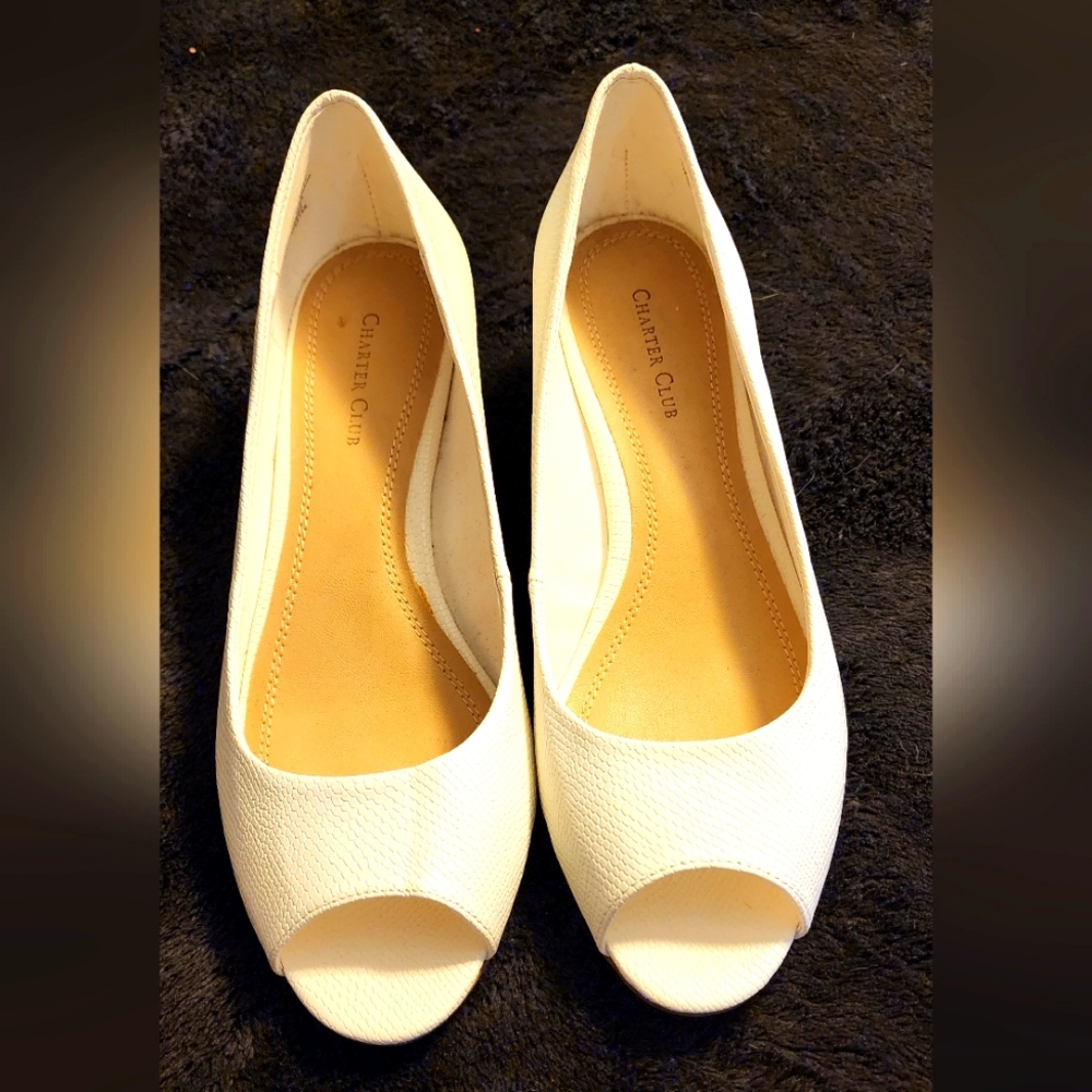 Size 10 White peep toe Charter Club wedge heels women's